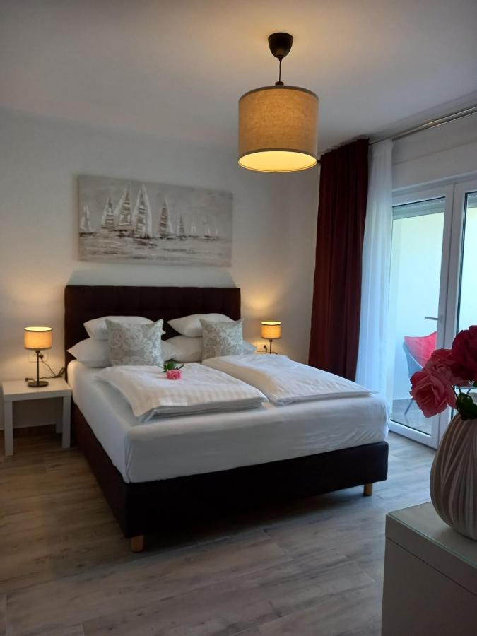 Garfild 1 Guest House Novi Vinodolski Eksteriør bilde